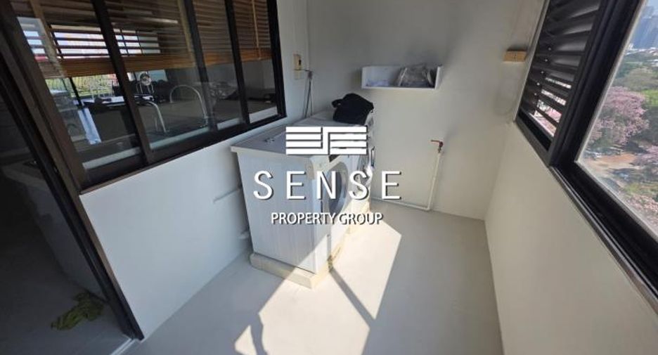 For rent 3 bedrooms condo in Watthana, Bangkok
