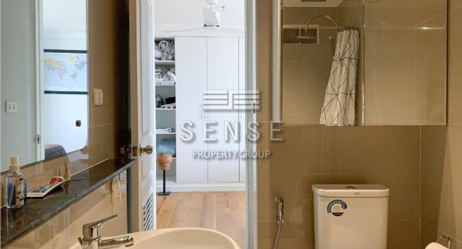 For rent and for sale 3 bedrooms condo in Khlong Toei, Bangkok