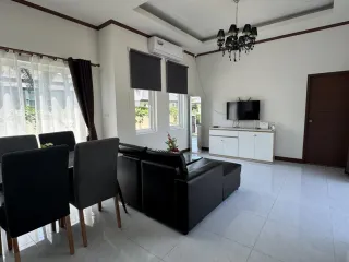 Casa en alquiler de 2 habitaciones en Cha Am, Phetchaburi