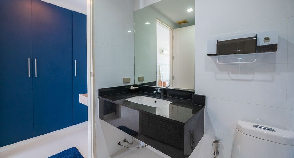 For sale 2 bedrooms condo in South Pattaya, Pattaya