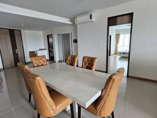 For rent 3 bedrooms condo in Bang Kho Laem, Bangkok