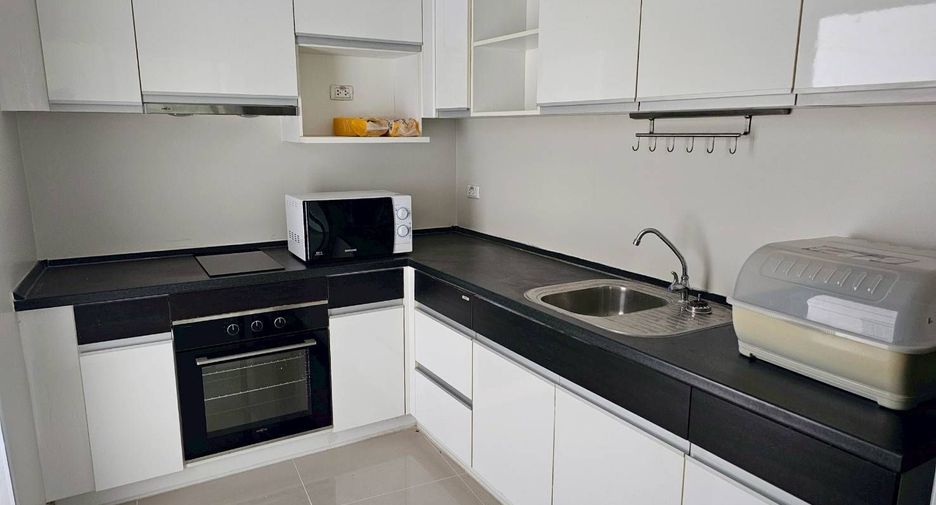 For rent 3 bedrooms condo in Bang Kho Laem, Bangkok