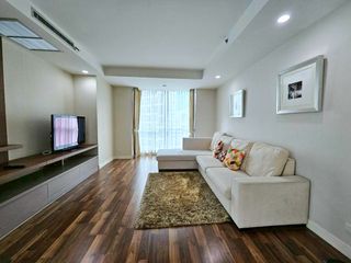 For rent 2 bedrooms condo in Pathum Wan, Bangkok