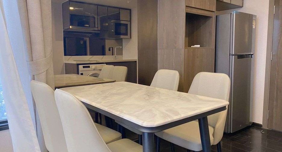 For rent 2 bedrooms condo in Watthana, Bangkok