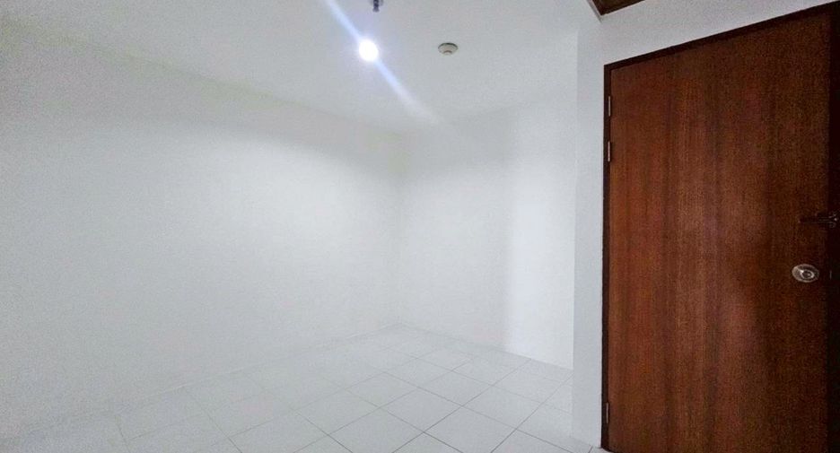 Wohnung zur Miete mit 2 Zimmer in Khlong Toei, Bangkok