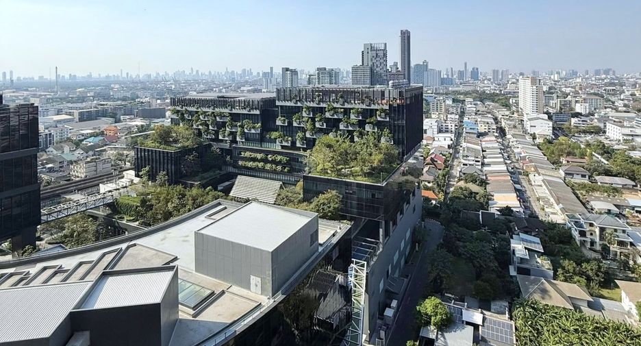 For rent 2 bedrooms condo in Bang Na, Bangkok