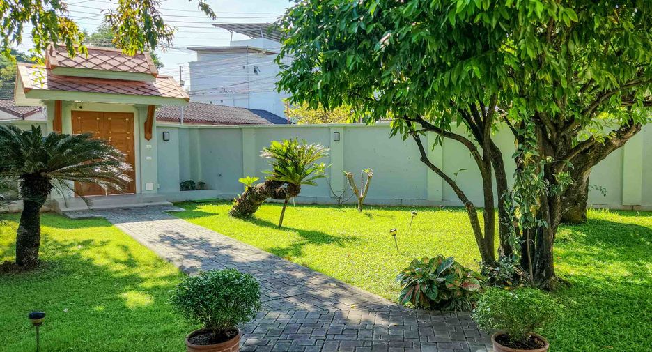 À vendre 4 chambres maison à Mueang Chiang Mai, Chiang Mai