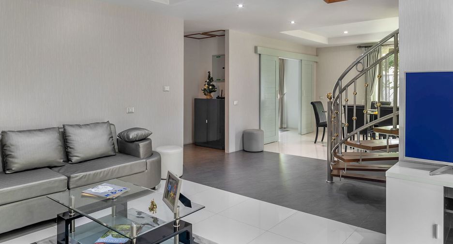 À vendre 4 chambres maison à Mueang Chiang Mai, Chiang Mai