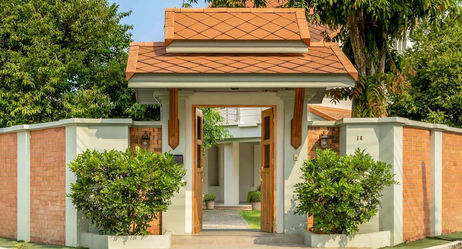 À vendre 4 chambres maison à Mueang Chiang Mai, Chiang Mai