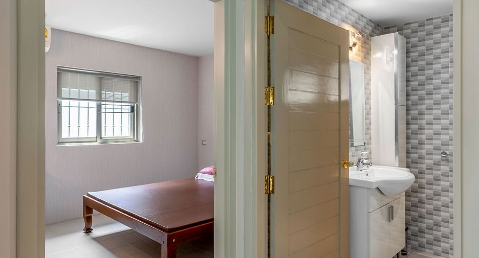 À vendre 4 chambres maison à Mueang Chiang Mai, Chiang Mai