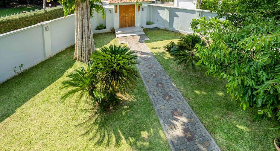 À vendre 4 chambres maison à Mueang Chiang Mai, Chiang Mai