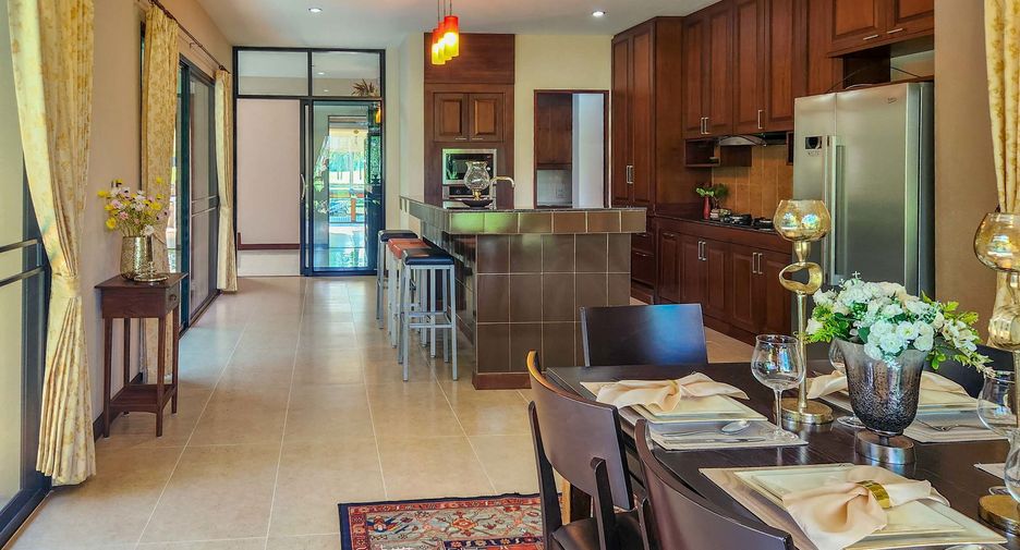 Casa en venta de 6 habitaciones en Mae Rim, Chiang Mai