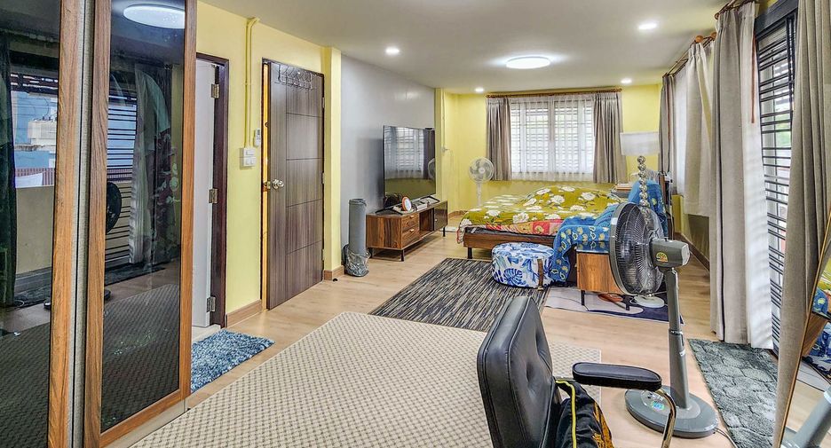For rent and for sale 2 bedrooms house in Mueang Chiang Mai, Chiang Mai