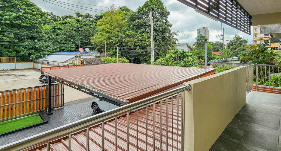 For rent and for sale 2 bedrooms house in Mueang Chiang Mai, Chiang Mai