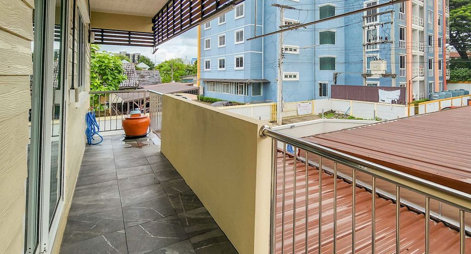 For rent and for sale 2 bedrooms house in Mueang Chiang Mai, Chiang Mai
