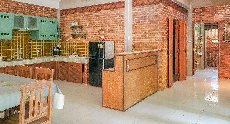 À vendre 4 chambres maison à Hang Dong, Chiang Mai