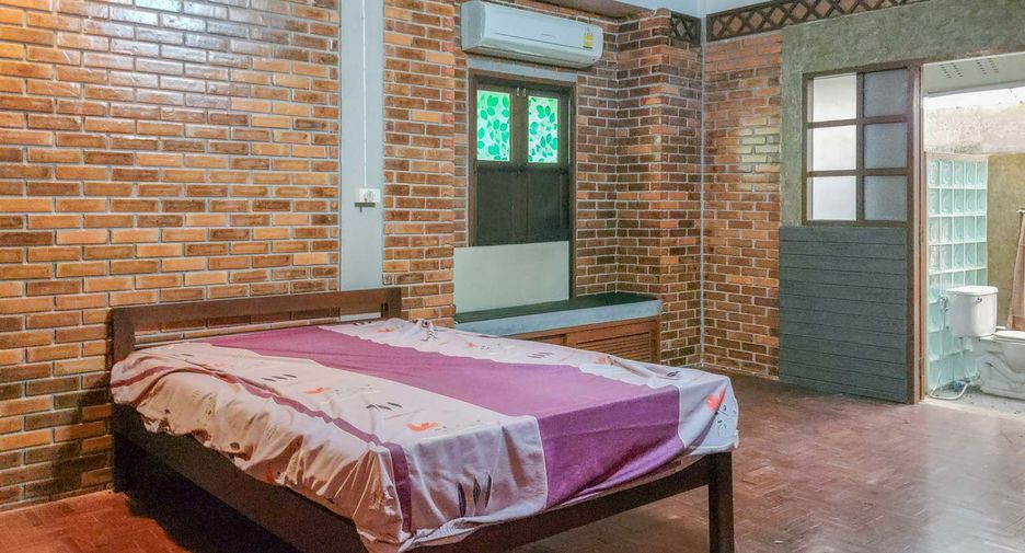 À vendre 4 chambres maison à Hang Dong, Chiang Mai