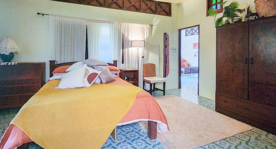 À vendre 4 chambres maison à Hang Dong, Chiang Mai