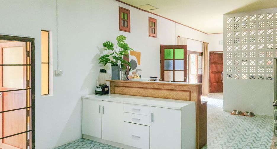 À vendre 4 chambres maison à Hang Dong, Chiang Mai