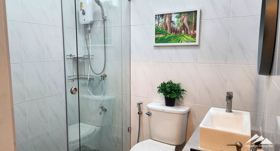 For sale 4 bedrooms house in San Pa Tong, Chiang Mai