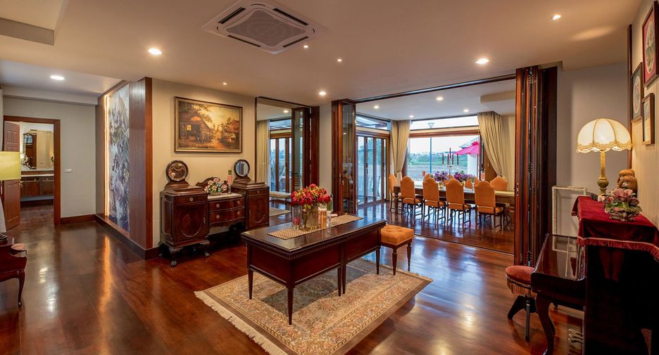 For rent and for sale 7 bedrooms house in Saraphi, Chiang Mai