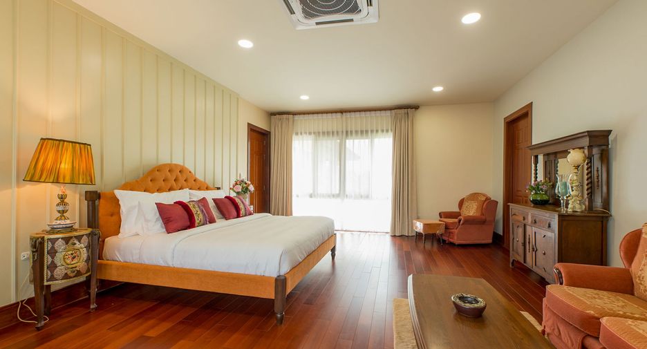 For rent and for sale 7 bedrooms house in Saraphi, Chiang Mai