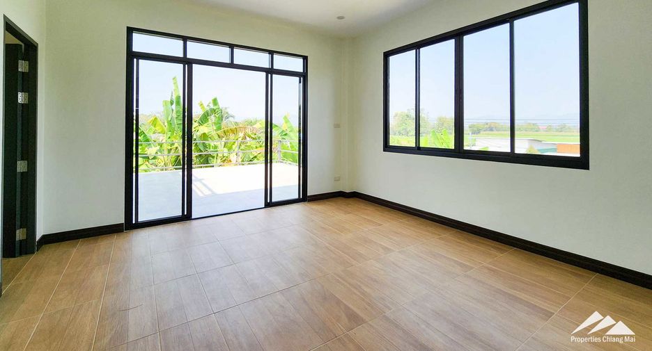 Haus zum Kauf mit 5 Zimmer in Doi Saket, Chiang Mai