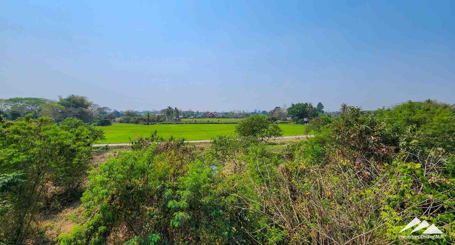 Haus zum Kauf mit 5 Zimmer in Doi Saket, Chiang Mai