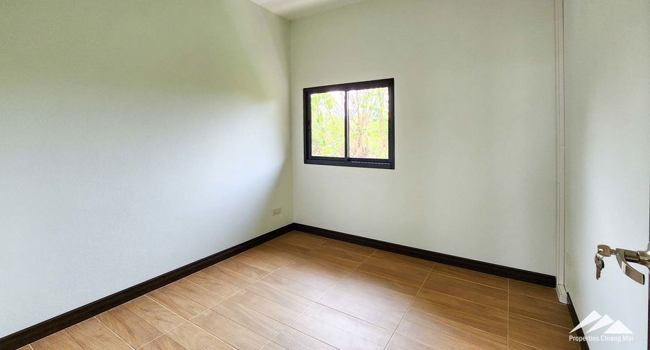 Haus zum Kauf mit 5 Zimmer in Doi Saket, Chiang Mai