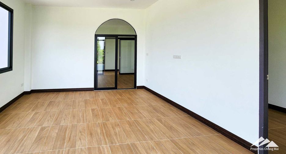 Haus zum Kauf mit 5 Zimmer in Doi Saket, Chiang Mai