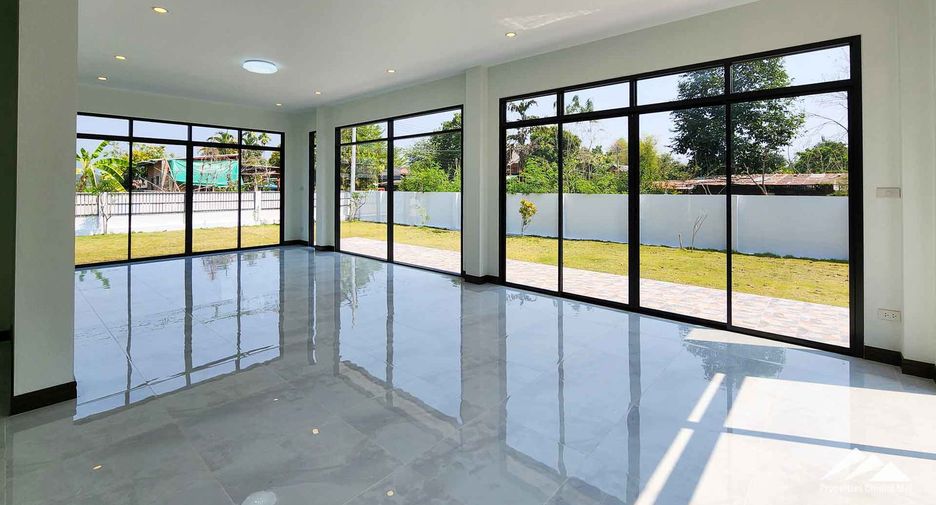 Haus zum Kauf mit 5 Zimmer in Doi Saket, Chiang Mai