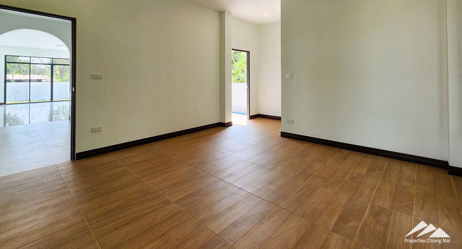 Haus zum Kauf mit 5 Zimmer in Doi Saket, Chiang Mai