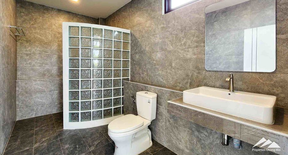 Haus zum Kauf mit 5 Zimmer in Doi Saket, Chiang Mai
