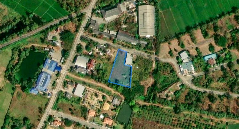 Terreno en venta en San Kamphaeng, Chiang Mai