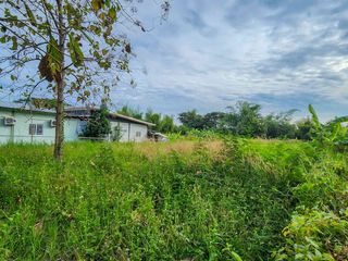 Terreno en venta en San Kamphaeng, Chiang Mai