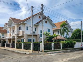 For sale 5 ベッドルーム house in San Kamphaeng, Chiang Mai