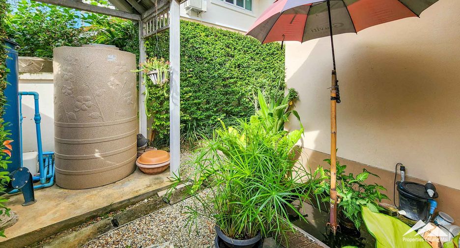 Casa en venta de 5 habitaciones en San Kamphaeng, Chiang Mai