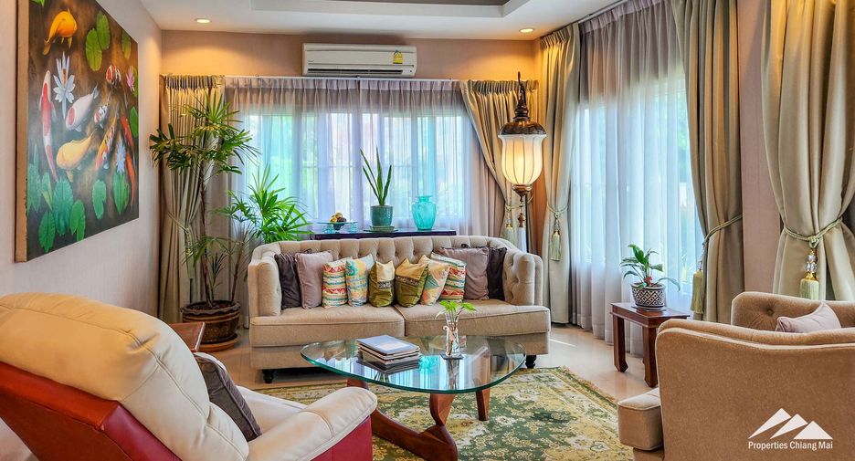 Casa en venta de 5 habitaciones en San Kamphaeng, Chiang Mai