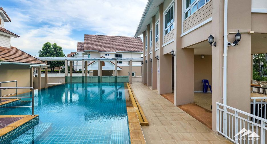 Casa en venta de 5 habitaciones en San Kamphaeng, Chiang Mai