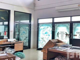 Haus zum Kauf mit Studio in Phutthamonthon, Nakhon Pathom