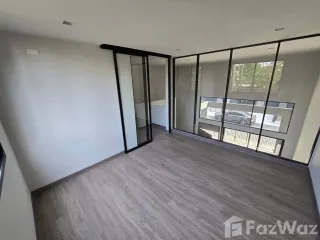 For rent 4 bedrooms townhouse in Pak Kret, Nonthaburi