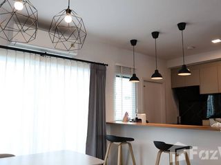For rent 3 bedrooms townhouse in Bang Phli, Samut Prakan