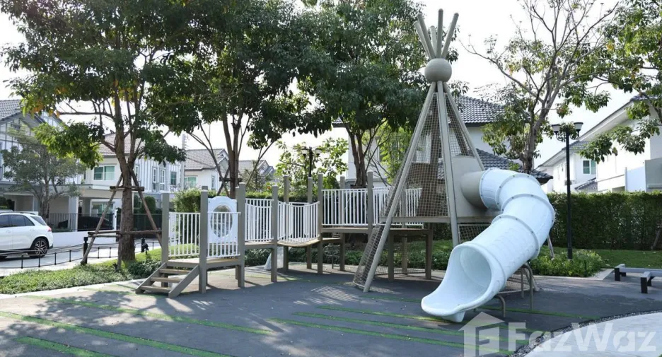 Reihenhaus zur Miete mit 3 Zimmer in Bang Phli, Samut Prakan