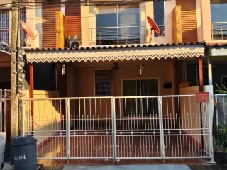 Продажа и аренда 3 спальни таунхаус в Bang Bua Thong, Нонтабури