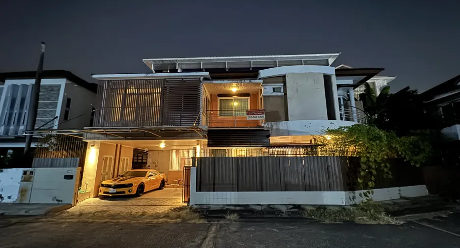 For sale 3 bedrooms house in Prawet, Bangkok