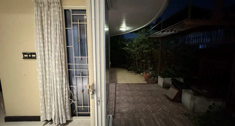 For sale 3 bedrooms house in Prawet, Bangkok