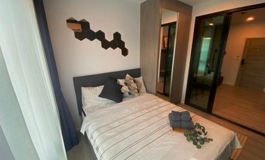 Condo en alquiler de 1 habitaciones en Bang Na, Bangkok