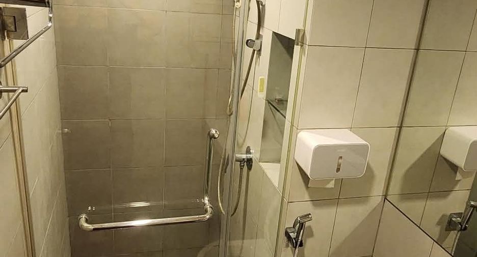 À louer 1 chambre condo à Bang Na, Bangkok
