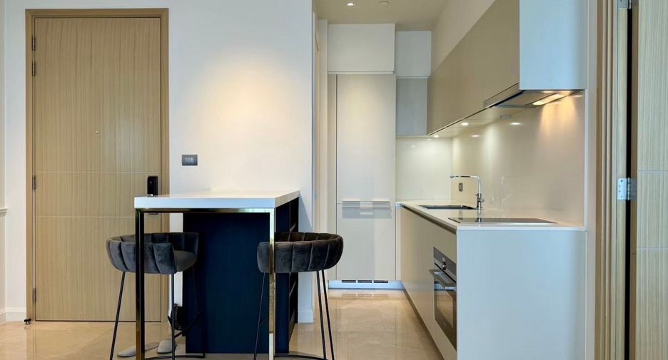 For rent 1 bed condo in Khlong San, Bangkok
