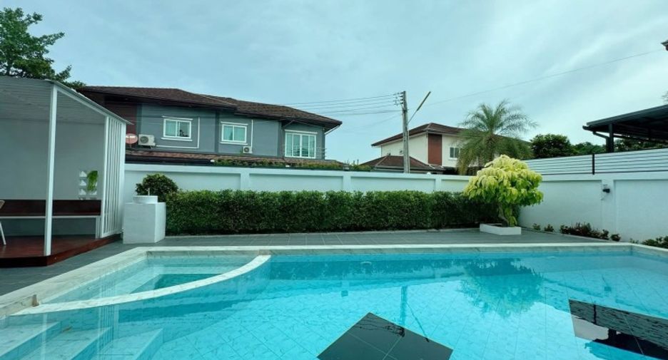 For sale 4 bedrooms house in Bang Lamung, Chonburi